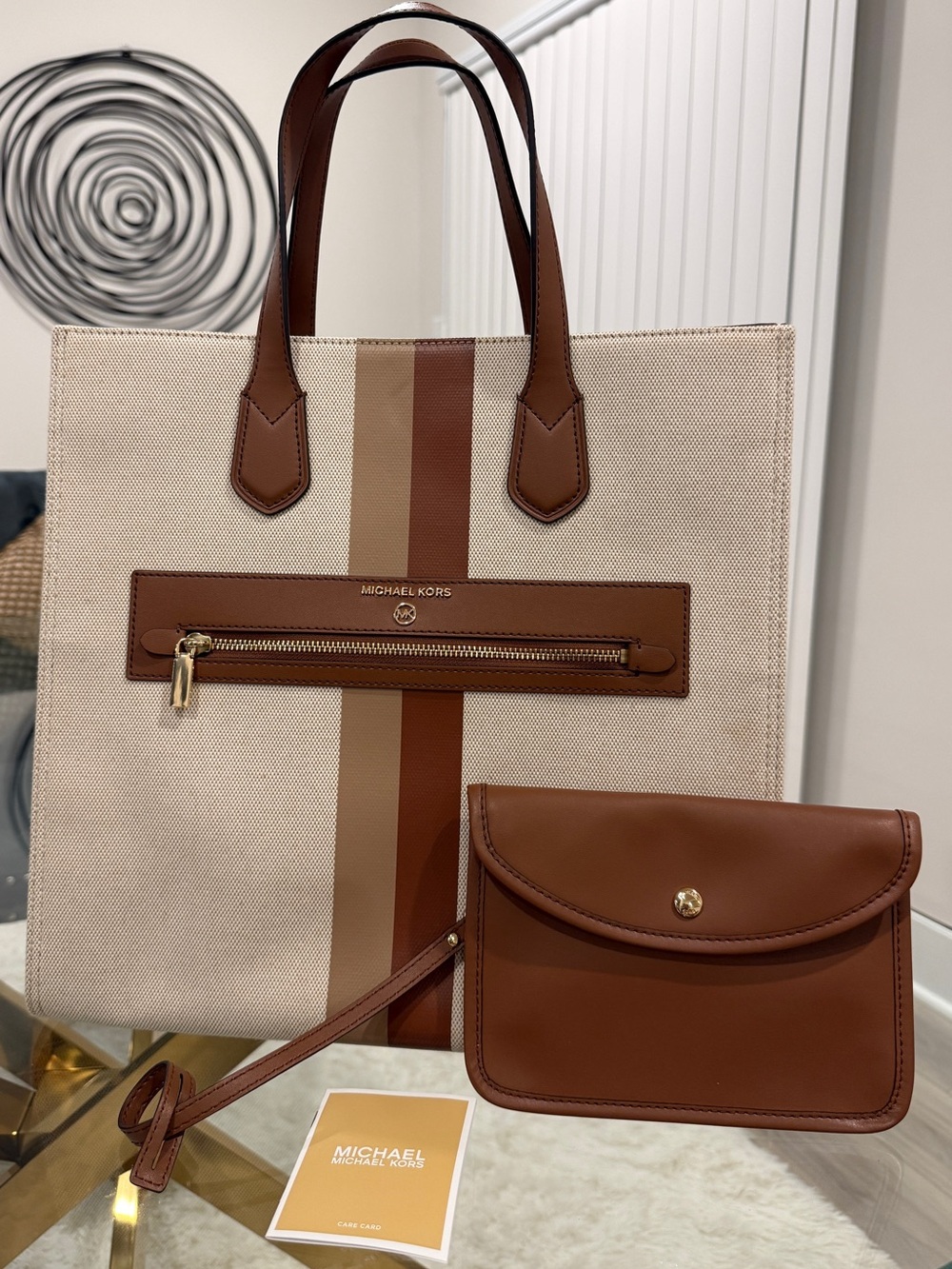 NEW Michael Kors Kempner Large N/S Tote + Pouch Luggage Multi